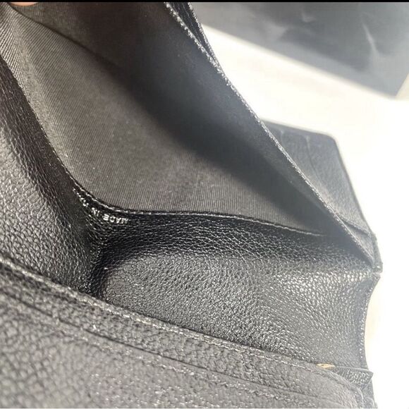 AUTHENTIC CHANEL BIFOLD DIAMOND STITCH WALLET GOLD - Picture 11 of 14